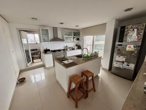 Departamento 5 ambientes con 2 baños