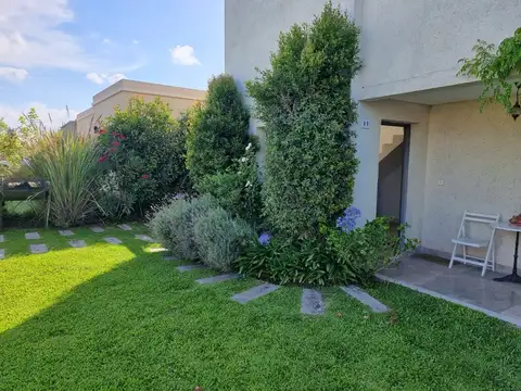 Casa en Venta en Pilar del Este - San Alfonso, USD 195.000