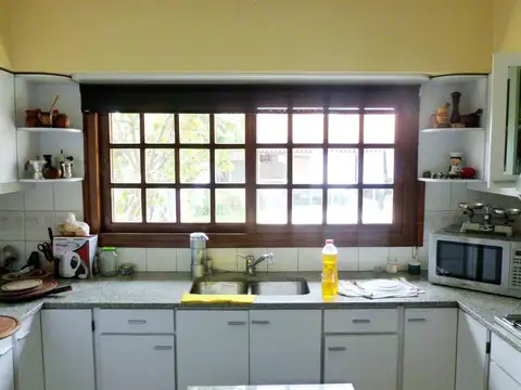 Casa en Venta al Este