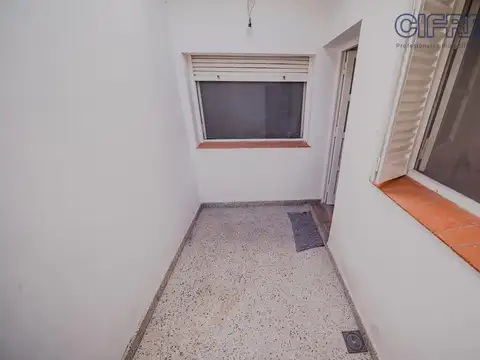 Depto Tipo Casa en Venta en Villa Pueyrredón, USD 147.000