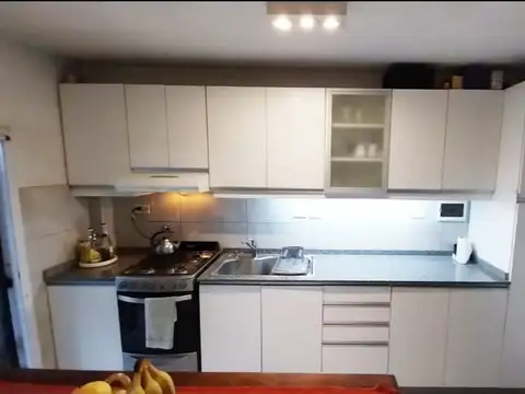 Depto Tipo Casa en Venta en Munro-Este, USD 128.000
