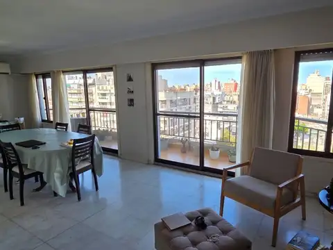 Departamento 6 ambientes con 3 baños