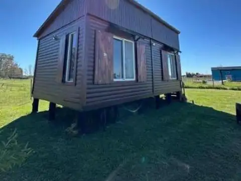 Quinta en venta - 3 Dormitorios 3 Baños - Cañuelas