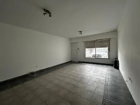 Casa en Venta en Olivos Maipu/Uzal, USD 280.000