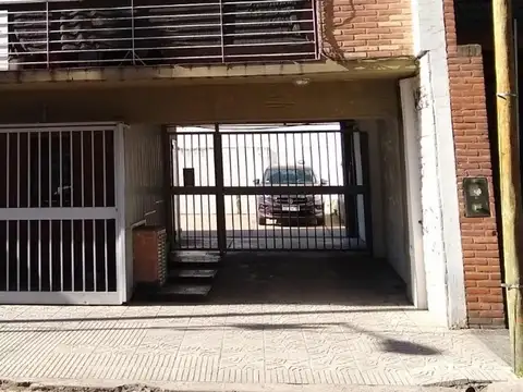 Av. Peron 1500
