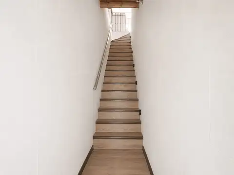 Depto Tipo Casa en Venta en Parque Avellaneda, USD 219.800
