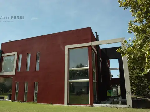 Casa en Venta en Haras Del Sur, USD 320.000