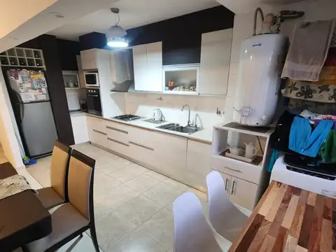 Departamento 4 amb en Venta 