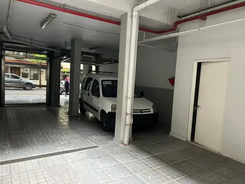 Cochera en Venta con acceso Horizontal