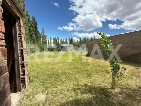 VENTA CHACRA 2 HAS CASA QUINTA Y PILETA CIPOLLETTI
