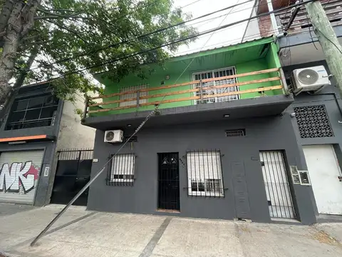 VENTA 2 PH 4 AMBIENTES EN AV ROLON AL 2000 BECCAR CON PATIO Y BALCON