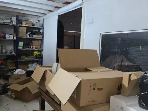 Local en Venta Via Pública