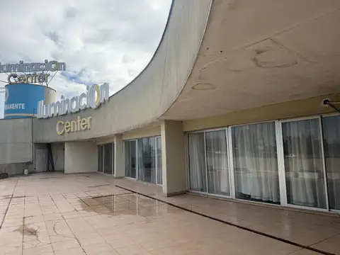 Edificio Comercial en Venta en Pilar
