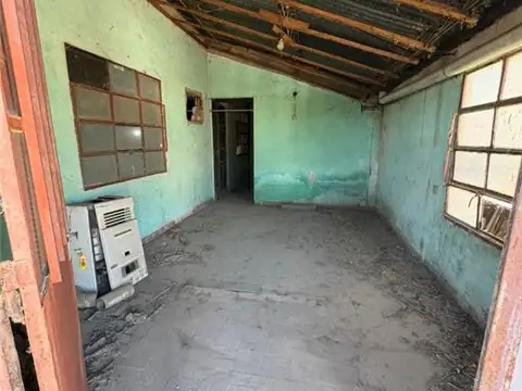Galpon en Venta 30  mts Fondo