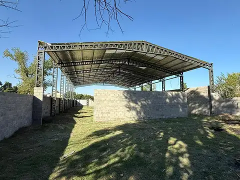 Galpon en Venta en Lujan, USD 360.000