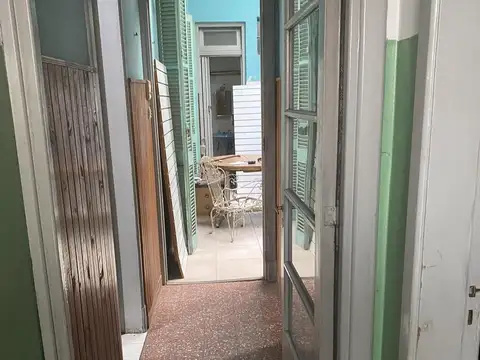 Depto Tipo Casa 4 ambientes con 2 baños