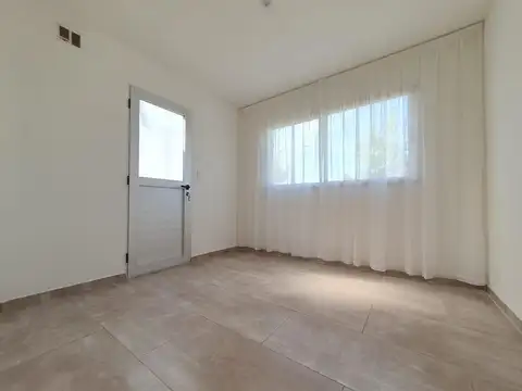 Alquiler Puertos Del Lago- Araucarias