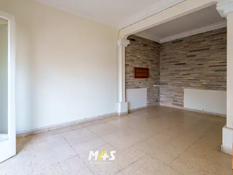 Depto Tipo Casa en Alquiler de 2 dormitorios