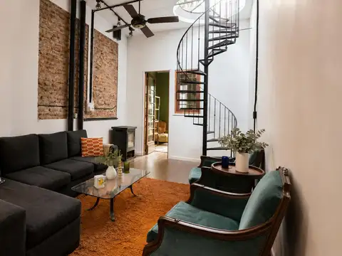 Depto Tipo Casa en Venta 40 años