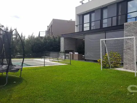 Casa en Carpinchos, Nordelta