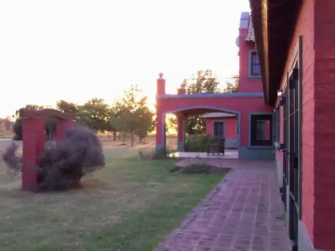 Venta chacra de 4 dormitorios en Colonia Suiza, Baradero