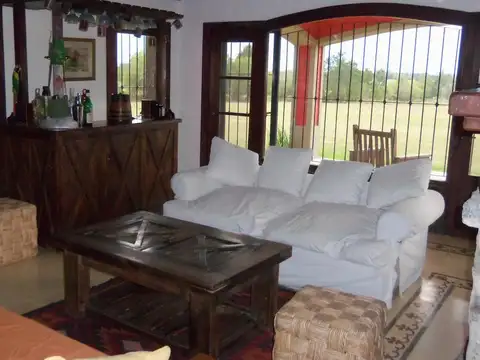 Venta chacra de 4 dormitorios en Colonia Suiza, Baradero