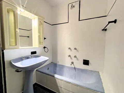 Depto Tipo Casa en Venta 47 años