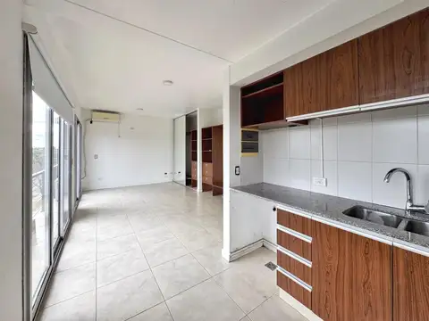 Departamento en Alquiler con 1 cochera