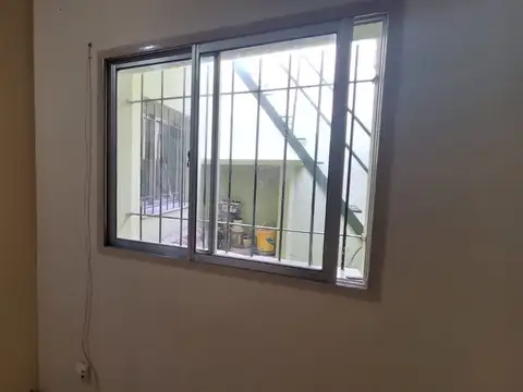 Depto Tipo Casa en Venta 46 años