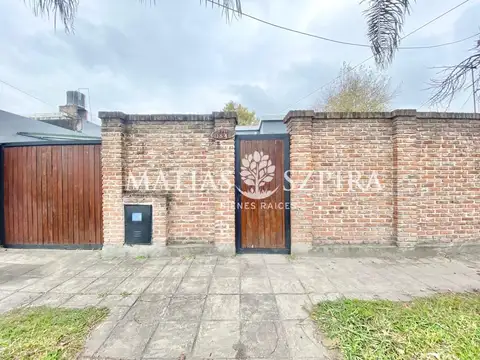Casa 3 ambientes en Ituzaingó Sur