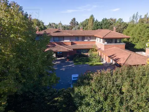 Importante casa en venta en Altos del Pilar