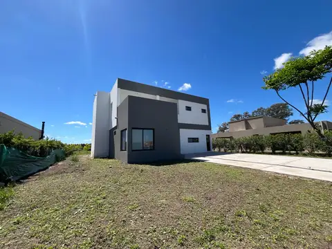 Casa Venta Barrio Monet Los Cardales