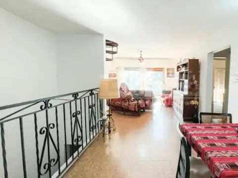 Depto Tipo Casa en Venta en Victoria Barrio Centro, USD 159.000
