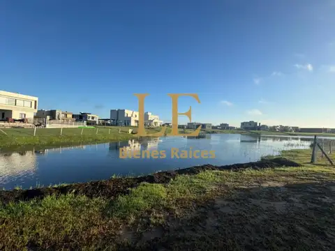 VENTA DE LOTE EN EL NAUDIR A LA LAGUNA FINANCIADO
