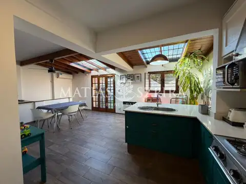 PH tipo Casa en Castelar Norte