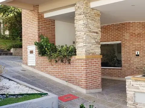 Rivadavia 100, Piso 2