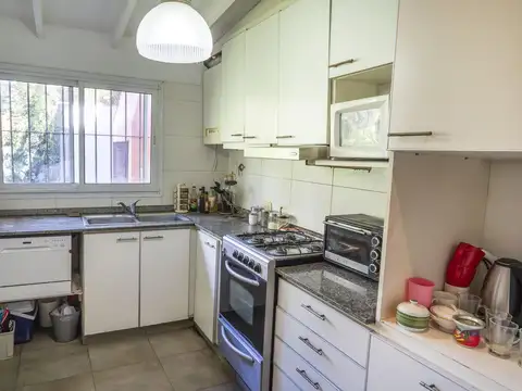 Depto Tipo Casa en Venta 40 años