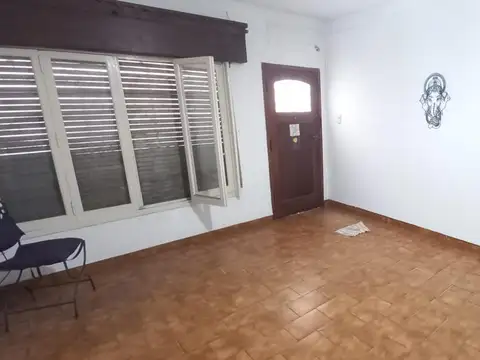 Depto Tipo Casa en Venta al Oeste