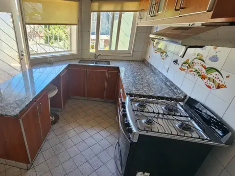 Depto Tipo Casa en Alquiler al Sur