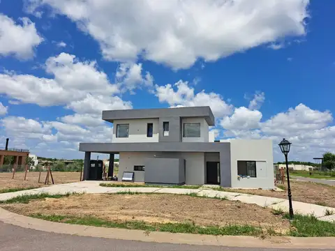 Casa en Venta en San Sebastian, USD 199.000