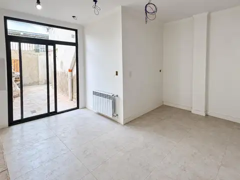Depto Tipo Casa en Venta en Chauvin, USD 190.000