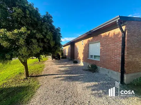 Casa 4 ambientes con 3 baños