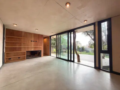 Depto Tipo Casa en Venta de 3 ambientes