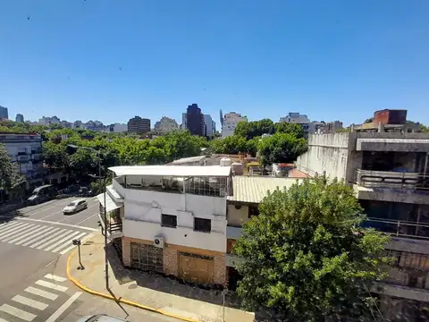 Boedo - Departamento Reciclado - 3 amb con balcón!