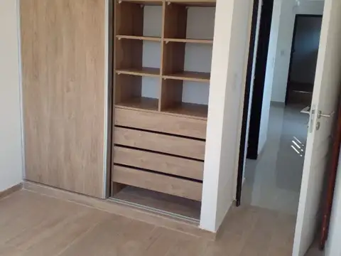 Depto Tipo Casa en Alquiler al Este