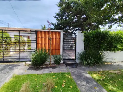 Casa en Venta en Ezeiza, USD 220.000