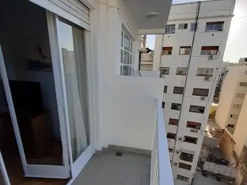 Palermo, Juncal 2100, 2 amb, 50m2, u$S 850 + luz. 28-12-25