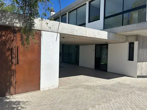 Gobernador Roque Ferreyra 2000