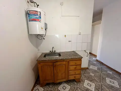 Depto Tipo Casa en Alquiler 32 años