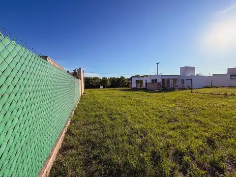 Terreno en Venta 15  mts Frente